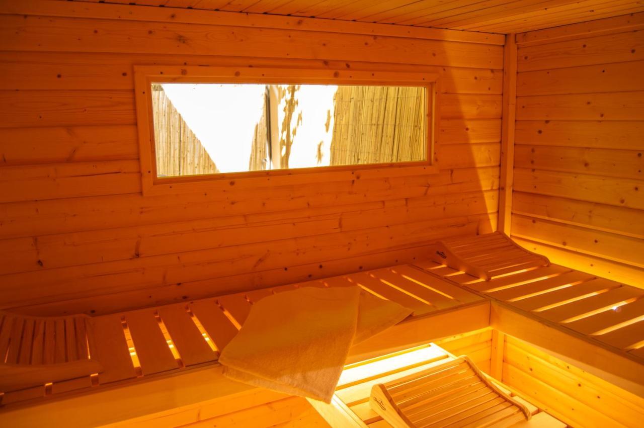 Wellnessoase Mitten In Triberg Triberg im Schwarzwald Eksteriør billede