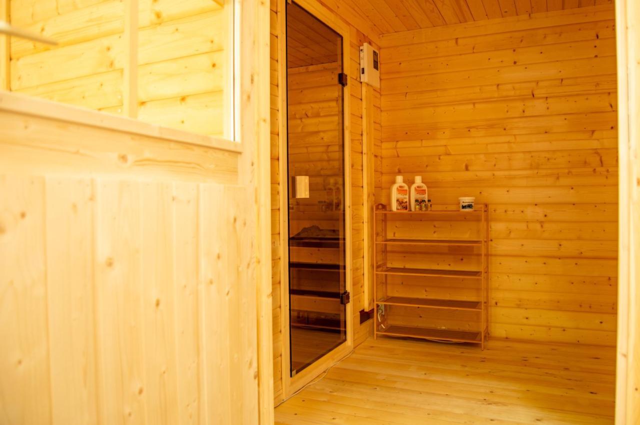 Wellnessoase Mitten In Triberg Triberg im Schwarzwald Eksteriør billede